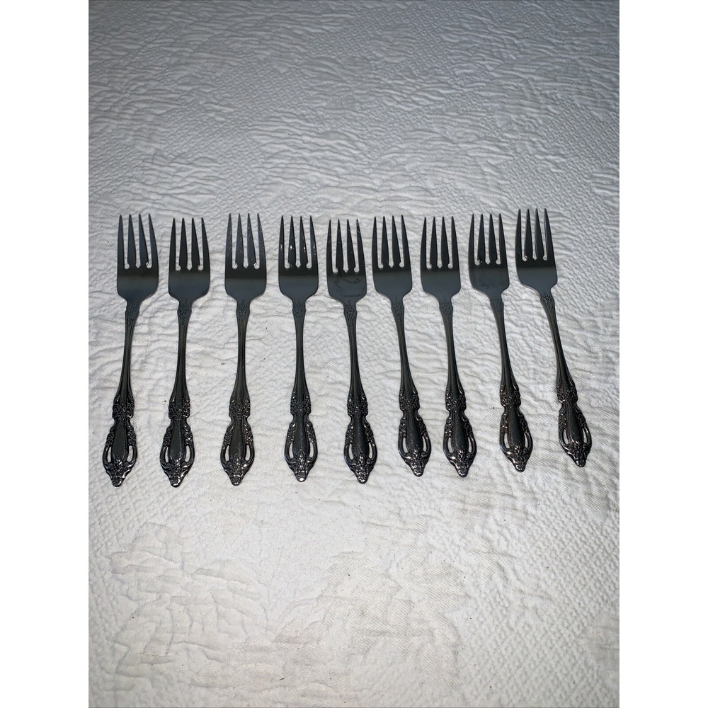 8 Distinction Deluxe Stainless By Oneida HH RAPHAEL Salad Forks 6 3/4"